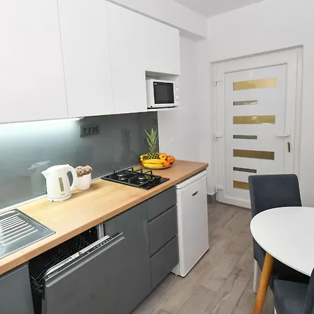 Mit Terrasse By Interhome Apartmán Gradac (Split-Dalmatia)